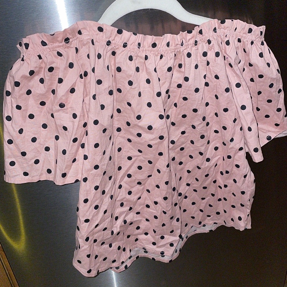 Pink & Black Polka Dot Blouse 🎀🖤 - Picture 7 of 10